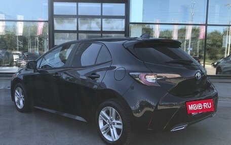 Toyota Corolla, 2020 год, 1 350 000 рублей, 4 фотография