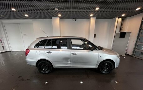 Skoda Fabia II, 2008 год, 305 000 рублей, 2 фотография