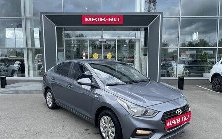 Hyundai Solaris II рестайлинг, 2018 год, 1 200 000 рублей, 3 фотография