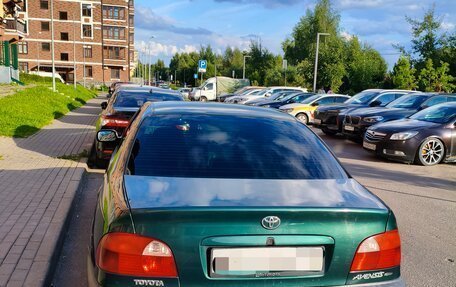 Toyota Avensis III рестайлинг, 2000 год, 360 000 рублей, 3 фотография