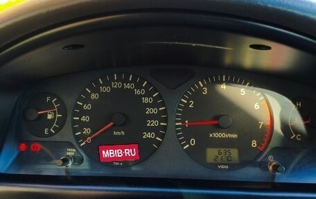 Toyota Avensis III рестайлинг, 2000 год, 360 000 рублей, 5 фотография