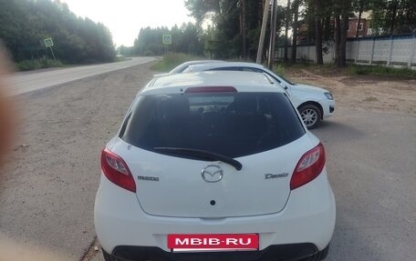 Mazda Demio III (DE), 2011 год, 450 000 рублей, 2 фотография