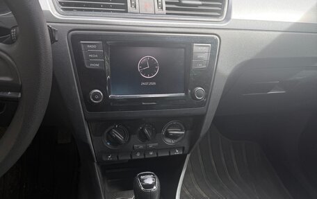 Skoda Rapid I, 2019 год, 1 700 000 рублей, 10 фотография