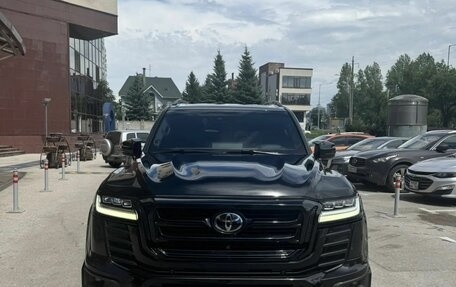 Toyota Land Cruiser, 2022 год, 12 000 000 рублей, 2 фотография