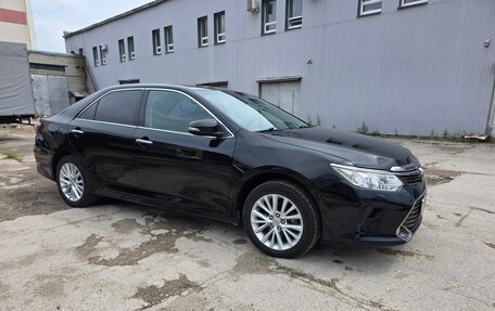 Toyota Camry, 2015 год, 1 950 000 рублей, 15 фотография