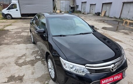 Toyota Camry, 2015 год, 1 950 000 рублей, 16 фотография