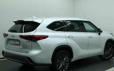 Toyota Highlander, 2026 год, 5 400 000 рублей, 3 фотография