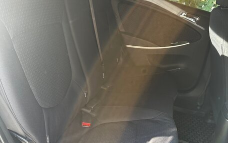 Hyundai Solaris II рестайлинг, 2011 год, 935 000 рублей, 15 фотография