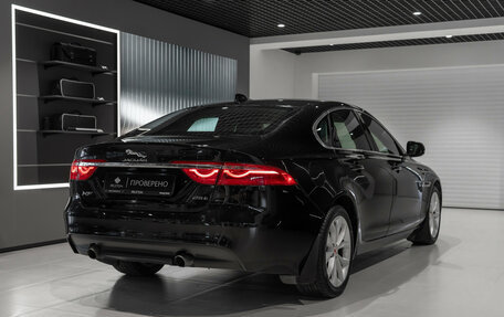 Jaguar XF II, 2016 год, 1 975 000 рублей, 5 фотография