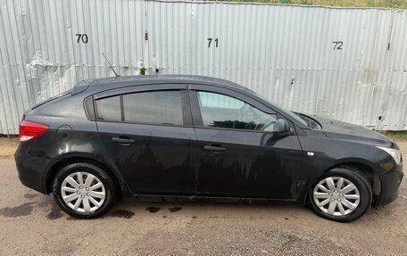 Chevrolet Cruze II, 2013 год, 685 000 рублей, 3 фотография