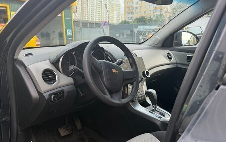 Chevrolet Cruze II, 2013 год, 685 000 рублей, 9 фотография