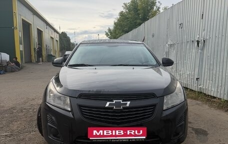 Chevrolet Cruze II, 2013 год, 685 000 рублей, 4 фотография