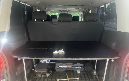 Volkswagen Caravelle T5, 2013 год, 2 300 000 рублей, 10 фотография