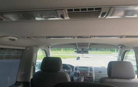 Volkswagen Caravelle T5, 2013 год, 2 300 000 рублей, 8 фотография
