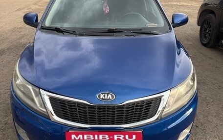 KIA Rio III рестайлинг, 2013 год, 580 000 рублей, 1 фотография