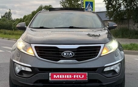 KIA Sportage III, 2011 год, 975 000 рублей, 1 фотография
