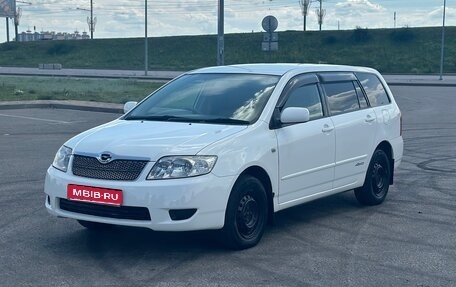 Toyota Corolla, 2004 год, 645 000 рублей, 1 фотография