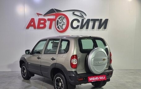 Chevrolet Niva I рестайлинг, 2018 год, 732 000 рублей, 5 фотография
