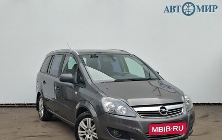 Opel Zafira B, 2012 год, 700 000 рублей, 3 фотография