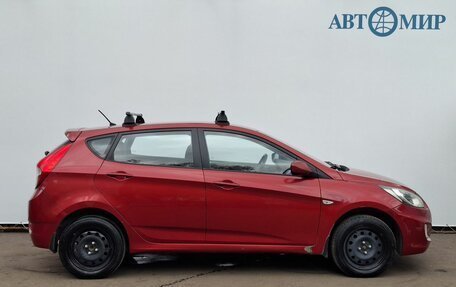 Hyundai Solaris II рестайлинг, 2011 год, 650 000 рублей, 4 фотография