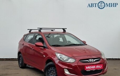 Hyundai Solaris II рестайлинг, 2011 год, 650 000 рублей, 3 фотография