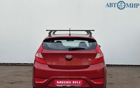 Hyundai Solaris II рестайлинг, 2011 год, 650 000 рублей, 6 фотография