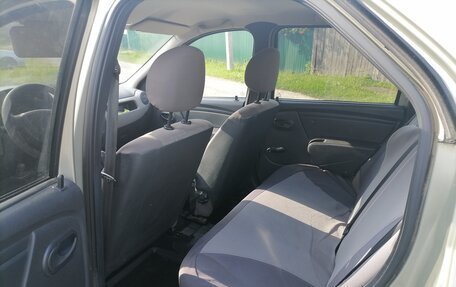 Renault Logan I, 2011 год, 400 000 рублей, 9 фотография