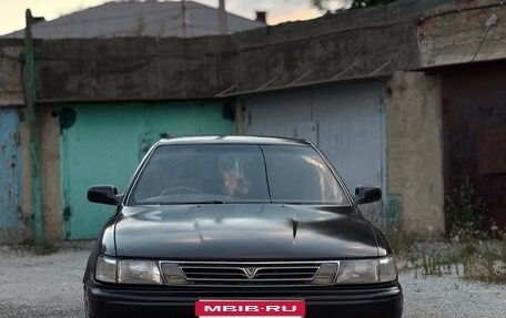Toyota Vista, 1992 год, 180 000 рублей, 3 фотография