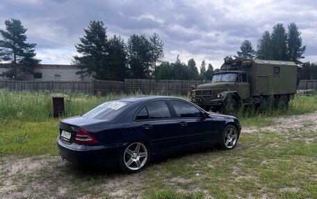 Mercedes-Benz C-Класс, 2000 год, 315 000 рублей, 3 фотография