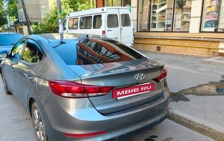 Hyundai Elantra VI рестайлинг, 2017 год, 1 170 000 рублей, 4 фотография