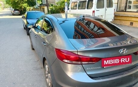 Hyundai Elantra VI рестайлинг, 2017 год, 1 170 000 рублей, 7 фотография