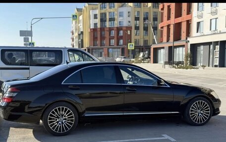 Mercedes-Benz S-Класс, 2007 год, 1 700 000 рублей, 4 фотография