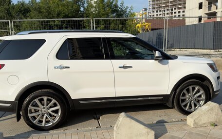 Ford Explorer VI, 2018 год, 3 000 000 рублей, 4 фотография