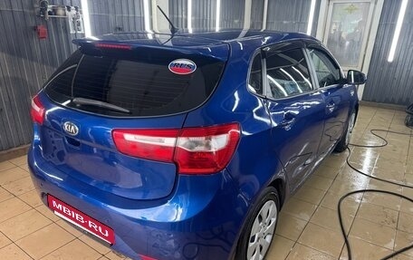 KIA Rio III рестайлинг, 2013 год, 580 000 рублей, 5 фотография