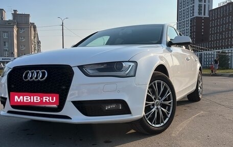 Audi A4, 2012 год, 1 200 000 рублей, 4 фотография