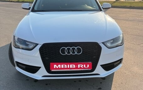 Audi A4, 2012 год, 1 200 000 рублей, 5 фотография