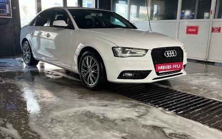 Audi A4, 2012 год, 1 200 000 рублей, 7 фотография