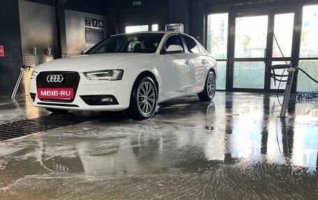 Audi A4, 2012 год, 1 200 000 рублей, 14 фотография