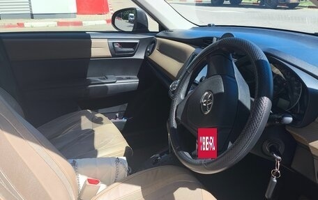Toyota Corolla, 2015 год, 1 350 000 рублей, 14 фотография