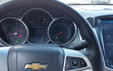 Chevrolet Cruze II, 2010 год, 620 000 рублей, 7 фотография