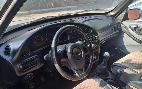 Chevrolet Niva I рестайлинг, 2003 год, 230 000 рублей, 7 фотография