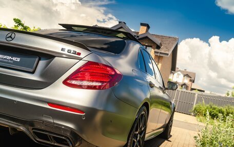 Mercedes-Benz E-Класс AMG, 2017 год, 7 700 000 рублей, 17 фотография