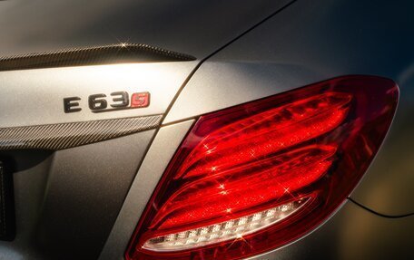 Mercedes-Benz E-Класс AMG, 2017 год, 7 700 000 рублей, 23 фотография