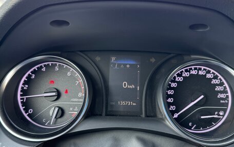 Toyota Camry, 2018 год, 2 130 000 рублей, 10 фотография