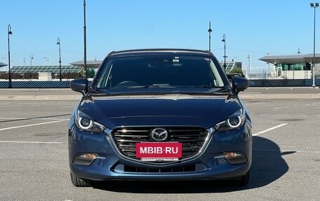 Mazda Axela, 2017 год, 1 510 000 рублей, 2 фотография