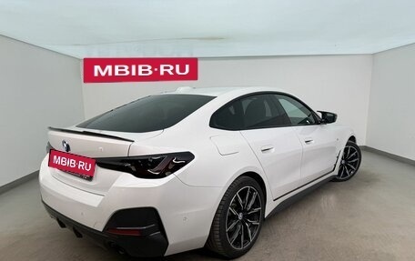 BMW 4 серия, 2021 год, 4 990 000 рублей, 2 фотография