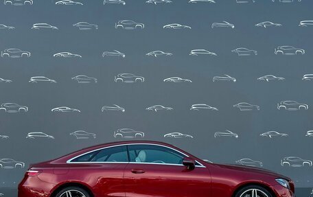 Mercedes-Benz E-Класс, 2017 год, 4 080 400 рублей, 11 фотография
