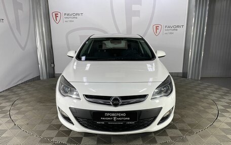 Opel Astra J, 2013 год, 675 000 рублей, 2 фотография