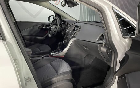 Opel Astra J, 2013 год, 675 000 рублей, 14 фотография