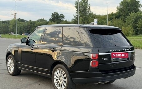 Land Rover Range Rover IV рестайлинг, 2018 год, 4 750 000 рублей, 4 фотография